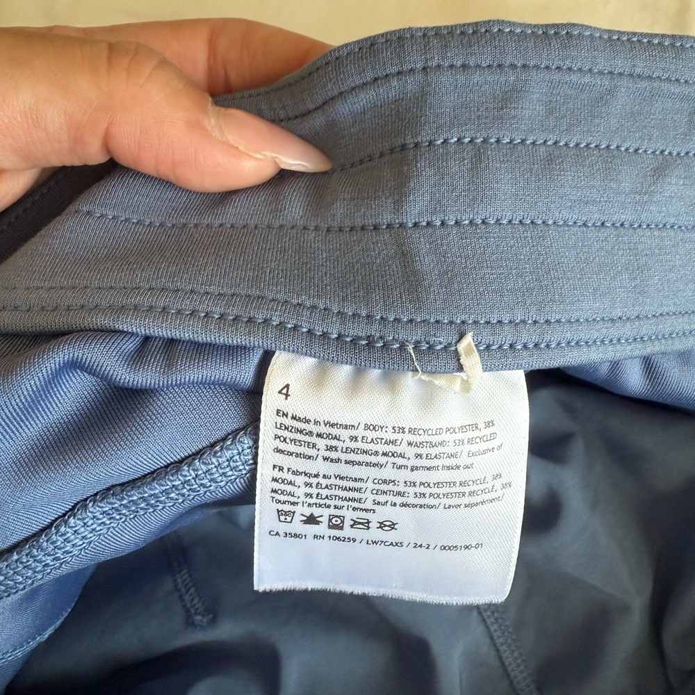 Lululemon Softstream High Rise Short 4” - Picture 4 of 4